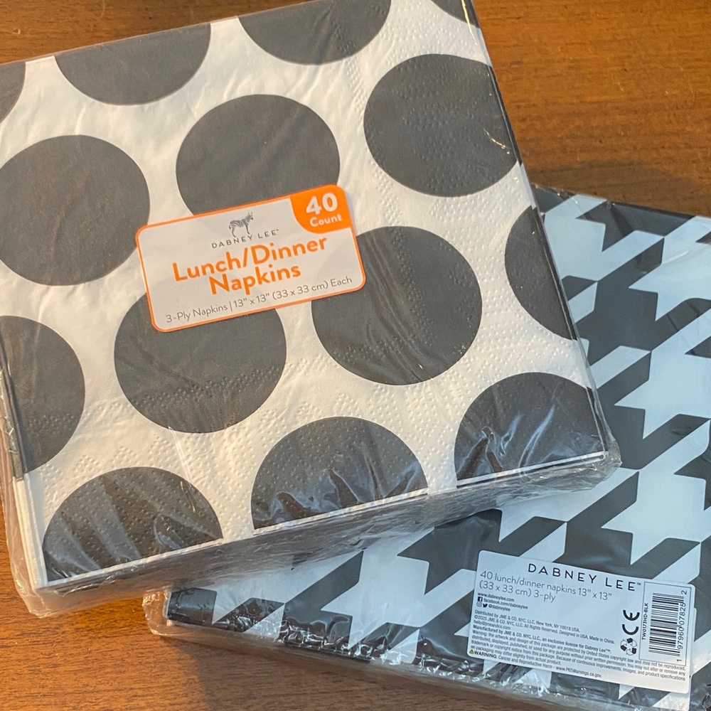 Dabney Lee Black and White geometric 80 total Patterned Napkins - Picture 1 of 4
